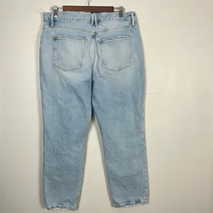 Good American Good Girlfriend Petite Jeans Women 6 28 Light Blue Denim Soft thumbnail 3