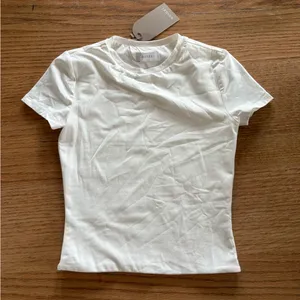 Meshki white double lined tee thumbnail 1