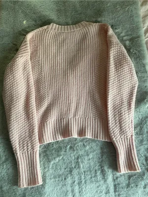 Forever 21 Light Pink Cropped V‑Neck Button Cardigan Sweater thumbnail 3