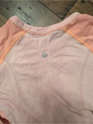 LULU🍋 Swiftly Tech Long-Sleeve Shirt thumbnail 3