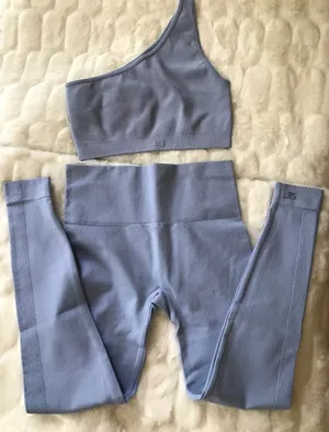 Set Active One-Shoulder Set thumbnail 4