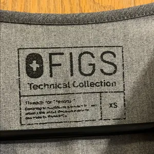 Figs Women's One Pocket Catarina Graphite Gray Scrub Top XS‎ thumbnail 5