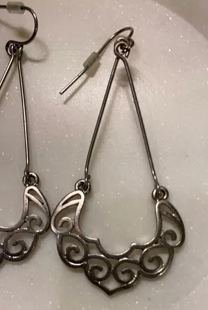 Silver / Gray Drop Down Earrings thumbnail 2
