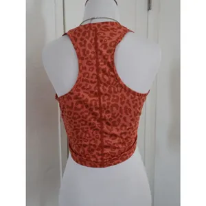 womens Nike Dri-FIT Animal Print Cropped Training Tank Scoop Neck Orange S thumbnail 5