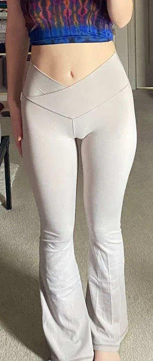 Aerie crossover flare leggings thumbnail 1