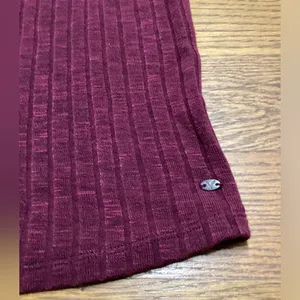 American Eagle chic ribbed high neck sleeveless sweater Burgundy size Large thumbnail 9