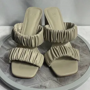 H&M Ruched Cream Block Heel Mules Women’s US 8.5 EU 40 Square Toe Slip On thumbnail 2