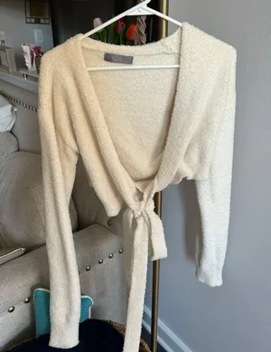Cropped Sweater thumbnail 1
