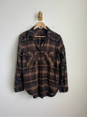 Aritzia Babaton Utility Shirt Brown Plaid Oversized Button Down Size Small thumbnail 5