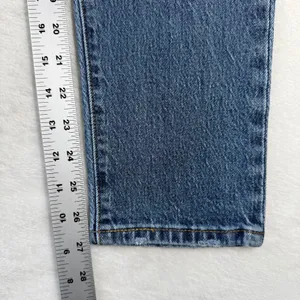 Levis 501 Original Fit Jeans Womens 25 Blue Denim Straight Leg Button Fly 9426 thumbnail 5