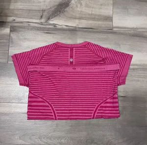 Lululemon Swiftly Tech Short Sleeve thumbnail 3