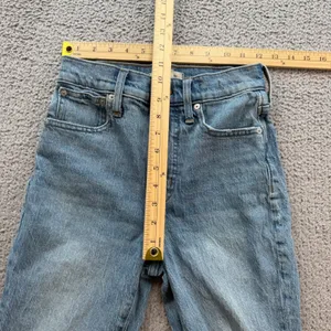 Madewell The Perfect Crop Jeans Light Wash Distressed Raw Hem Size 24 thumbnail 4