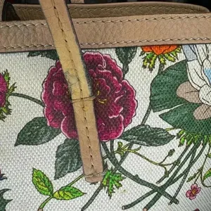 Gucci Vintage Medium Floral Camvas Pink/Beige Leather Tote Bag. thumbnail 9