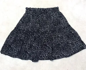 black and white skirt thumbnail 1