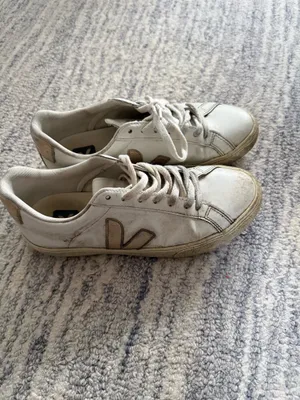 Gold VEJA Sneakers thumbnail 3