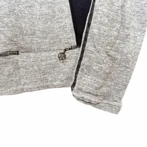 Lululemon Full Tilt Gray Black Long Sleeve Shirt Sz 6 thumbnail 2
