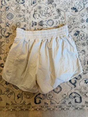Lululemon shorts 4 thumbnail 2