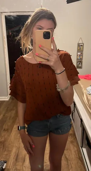 Boutique Blouse Size L thumbnail 1