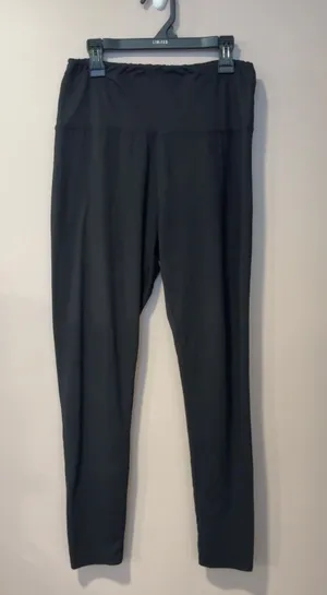 Black High-Waisted Leggings thumbnail 1