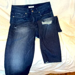 Good American straight leg jeans thumbnail 1