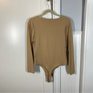 Nuuds Long‎ Sleeve Scoop Neck Bodysuit beige tan size Large basics neutral thumbnail 4