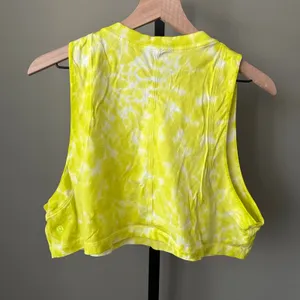 Lululemon All Yours Cropped Cotton Tank Top *Tie Dye Yellow Size 6 thumbnail 3