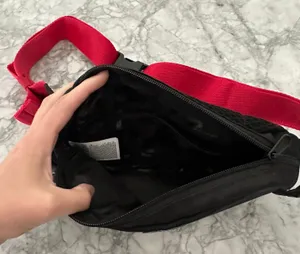 Vans X Disney Mickey Graffiti Belt Bag thumbnail 5