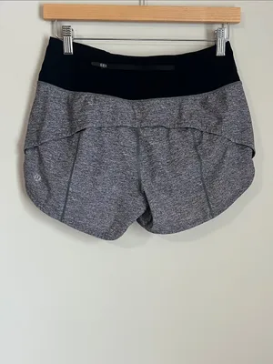 Lululemon Women's Speed Up Shorts Gray Black‎ Size 4 EUC thumbnail 2