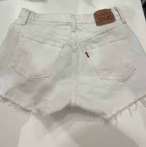 Levi’s 501 Shorts thumbnail 2