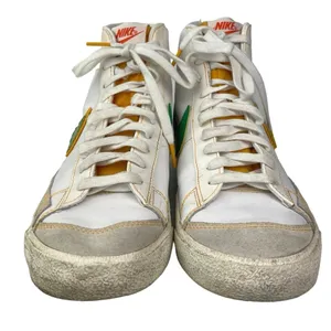 Nike Blazer Mid 77 Vintage Rayguns Womens White Lace Up Sneakers Shoes Size 10 thumbnail 3