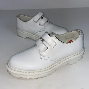 DR. MARTENS LAUREEN IN WHITE VENICE‎ size 7 A3 thumbnail 2