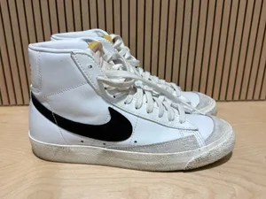 Nike Blazer Mid '77 Vintage White Black High Top Sneakers Shoes Women's Size 7 thumbnail 1