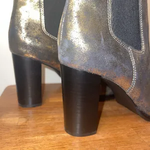 Lauren Ralph Lauren Mylah Metallic Chelsea Booties‎ Women 9.5 Bronze Gold NEW thumbnail 11