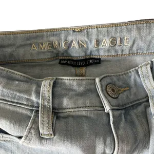 American Eagle Light Wash Distressed Super Hi-Rise Jegging Crop Jeans Sz‎ 4 thumbnail 6
