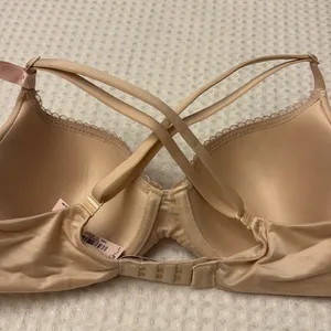 NEW! $50 VICTORIA’S SECRET 32A Lightly Lined Demi Bra BEIGE Padded Underwire thumbnail 16