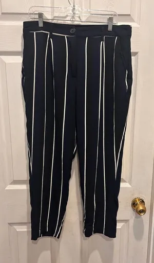 Who What Wear Navy Blue Striped Pleated‎ Tapered Trousers Womens Sz 14 High Rise thumbnail 1