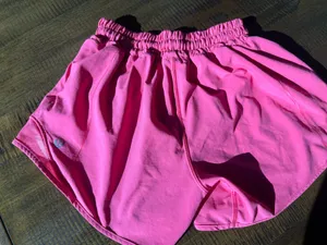 Lululemon Shorts Hotty Hot 4" thumbnail 2