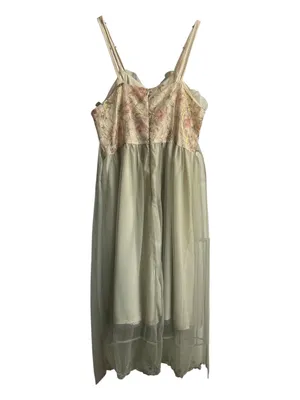 Delicate Lace &‎ Chiffon Slip Dress in Pale Green thumbnail 2