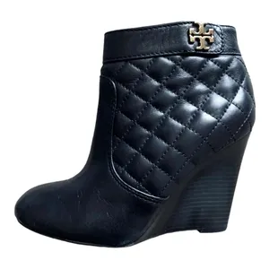 Tory Burch Leila Black Quilted Leather Wedge Ankle Booties Gold Logo Zip Size 8M thumbnail 5
