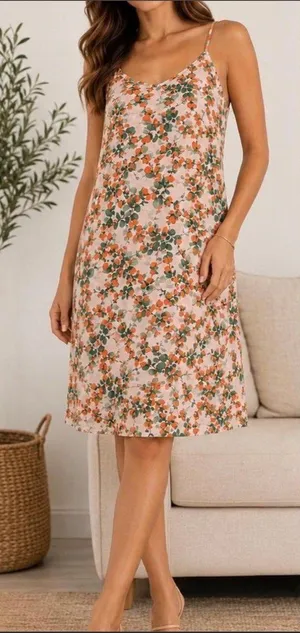 Dress thumbnail 1