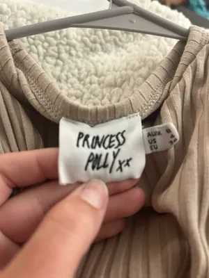 Princess Polly thumbnail 3