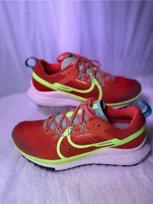 Nike Kids' Red and Neon Green Trail Sneakers thumbnail 2