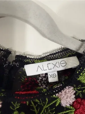Alexis Aida Blouse in Embroidery Rose Blossom Floral Black Red Green White XS thumbnail 4