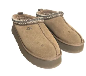 UGG WOMEN TAZZ SAND SHEARLING SUEDE PLATFORM sz 9 thumbnail 2