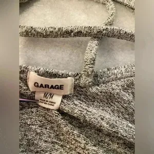 Garage Gray Heather Long Sleeve Open Back V Neck Knit Pullover Size Large thumbnail 3
