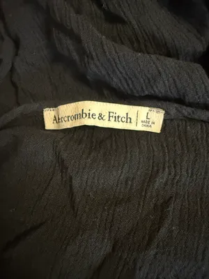 Abercrombie And Fitch Crinkle Short Sleeve Floaty Button Down Top With Cinch Waist Black thumbnail 2