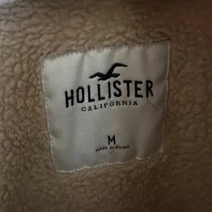 Hollister Women’s Fleece Cropped Sweater Pullover Quarter Zip Size M Tan thumbnail 3
