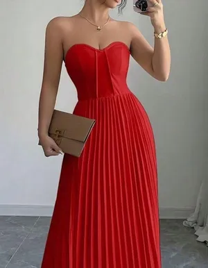 NWOT Red Pleated Tube Midi Dress size M thumbnail 1