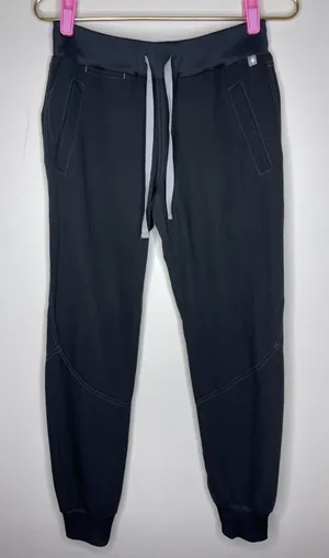 Figs Black‎ Technical Collection Jogger Style Scrub XS thumbnail 1