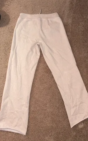 Brandy Melville Hillary Pants thumbnail 4